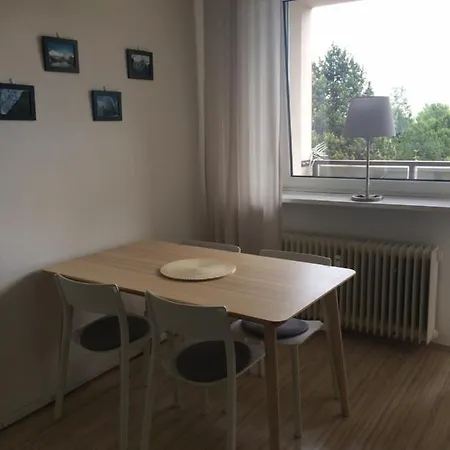 홈스테이 Apartman Valko
